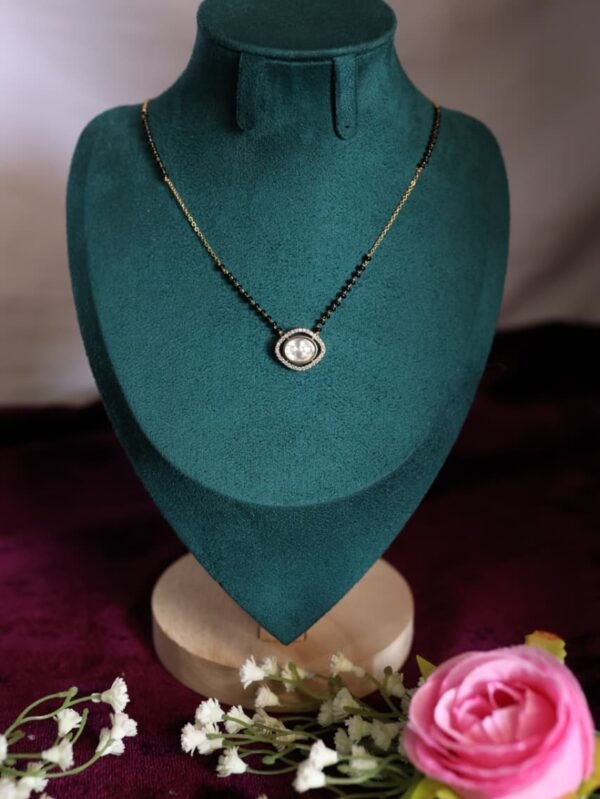 minimal ad diamond mangalsutra with circular pendant