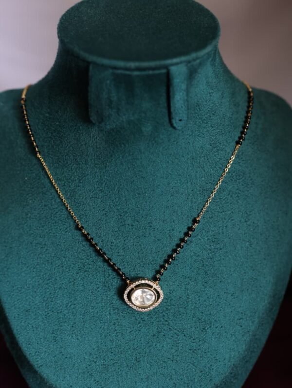 minimal ad diamond mangalsutra with circular pendant