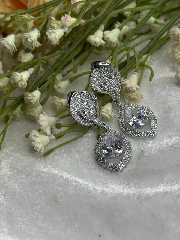 floral luxe crystal drop a.d. necklace set