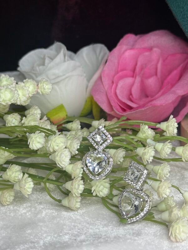 elegant heart crystal a.d. necklace set